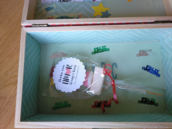 Caja decorada scrapiluca 15