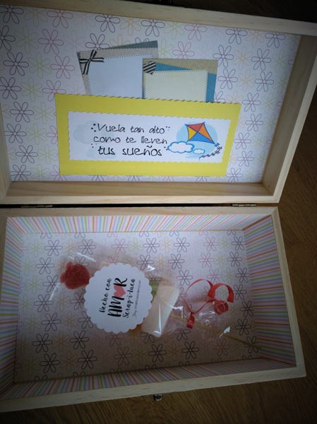 Caja decorada scrapiluca 15